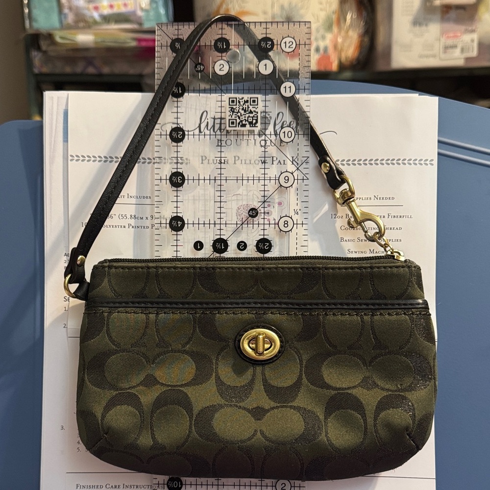 Coach Dark Green Signature Patterned Wristlet